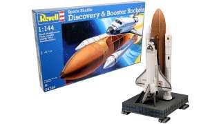 Maqueta de Discovery & Booster Rockets a escala 1/144 de Revell