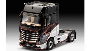 Maqueta de camión Mercedes-Benz Actros MP4 a escala 1/24 de Revell