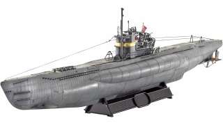 Maqueta de submarino alemán Type VII C/41 a escala 1/144 de Revell